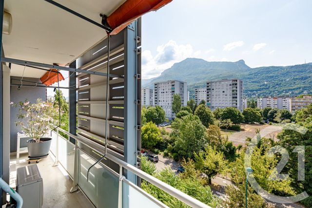 Appartement T4 à vendre - 4 pièces - 66.44 m2 - SEYSSINS - 38 - RHONE-ALPES - Century 21 Victor Hugo