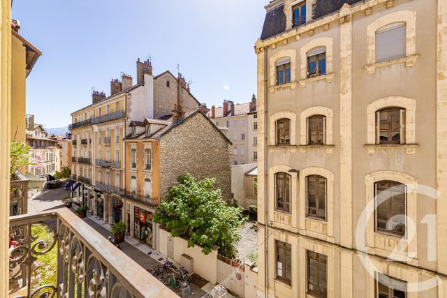 Appartement F3 à vendre - 3 pièces - 90.0 m2 - GRENOBLE - 38 - RHONE-ALPES - Century 21 Victor Hugo