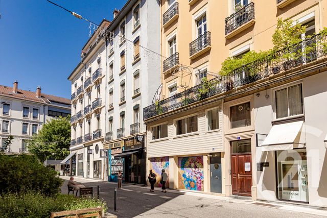 Appartement F3 à vendre - 3 pièces - 90.0 m2 - GRENOBLE - 38 - RHONE-ALPES - Century 21 Victor Hugo