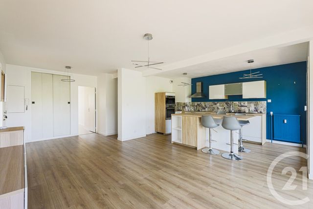 Appartement à vendre - 4 pièces - 82.26 m2 - GRENOBLE - 38 - RHONE-ALPES - Century 21 Victor Hugo