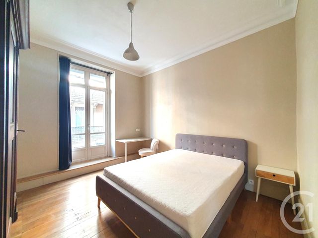 Appartement T4 à louer - 4 pièces - 87.25 m2 - GRENOBLE - 38 - RHONE-ALPES - Century 21 Victor Hugo
