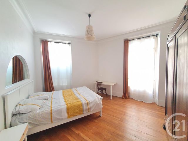 Appartement T4 à louer - 4 pièces - 87.25 m2 - GRENOBLE - 38 - RHONE-ALPES - Century 21 Victor Hugo