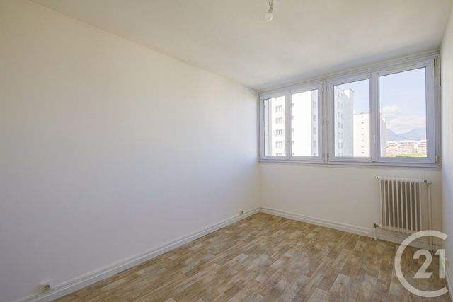 Appartement à vendre - 3 pièces - 76.0 m2 - ECHIROLLES - 38 - RHONE-ALPES - Century 21 Victor Hugo