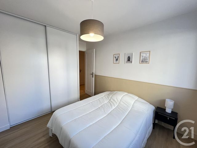 Appartement T3 à louer - 3 pièces - 56.07 m2 - GRENOBLE - 38 - RHONE-ALPES - Century 21 Victor Hugo