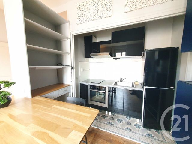 Appartement T3 à vendre - 3 pièces - 44.63 m2 - GRENOBLE - 38 - RHONE-ALPES - Century 21 Victor Hugo