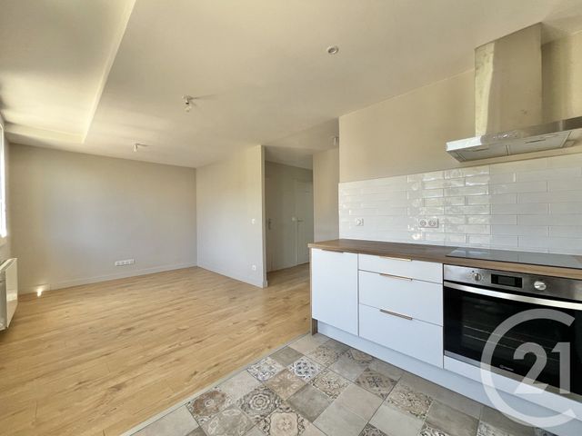 Appartement T3 à louer - 3 pièces - 49.46 m2 - SEYSSINET PARISET - 38 - RHONE-ALPES - Century 21 Victor Hugo
