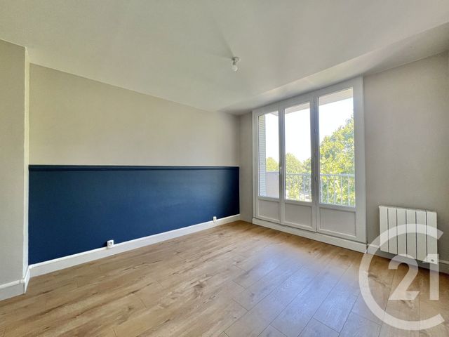 Appartement T3 à louer - 3 pièces - 49.46 m2 - SEYSSINET PARISET - 38 - RHONE-ALPES - Century 21 Victor Hugo