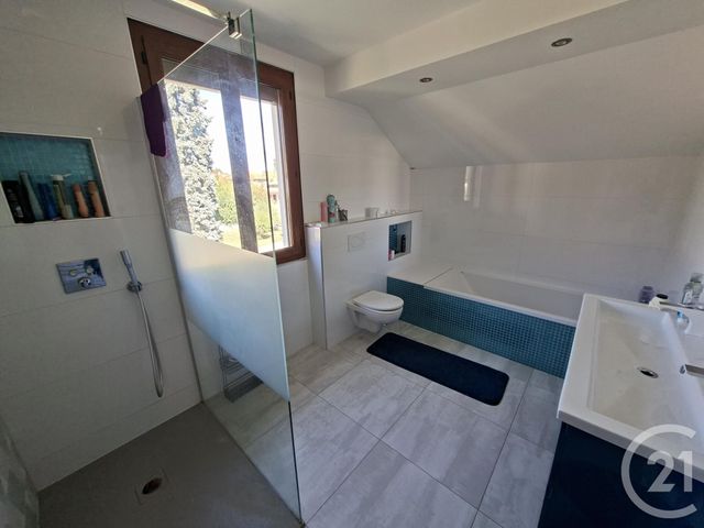 maison à vendre - 6 pièces - 147.53 m2 - CLAIX - 38 - RHONE-ALPES - Century 21 Victor Hugo