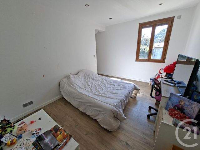 maison à vendre - 6 pièces - 147.53 m2 - CLAIX - 38 - RHONE-ALPES - Century 21 Victor Hugo