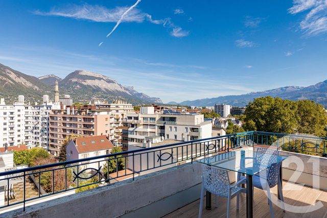 Appartement F2 à vendre - 2 pièces - 58.3 m2 - GRENOBLE - 38 - RHONE-ALPES - Century 21 Victor Hugo