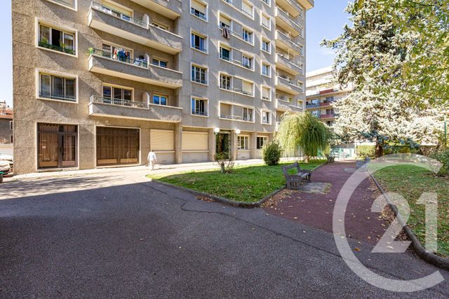 Appartement F2 à vendre - 2 pièces - 58.3 m2 - GRENOBLE - 38 - RHONE-ALPES - Century 21 Victor Hugo