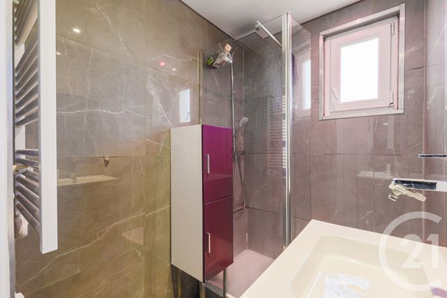 Appartement F2 à vendre - 2 pièces - 58.3 m2 - GRENOBLE - 38 - RHONE-ALPES - Century 21 Victor Hugo