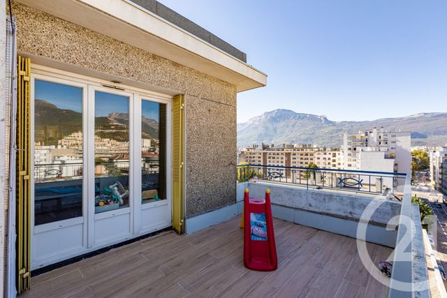 Appartement F2 à vendre - 2 pièces - 58.3 m2 - GRENOBLE - 38 - RHONE-ALPES - Century 21 Victor Hugo