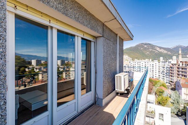 Appartement F2 à vendre - 2 pièces - 58.3 m2 - GRENOBLE - 38 - RHONE-ALPES - Century 21 Victor Hugo