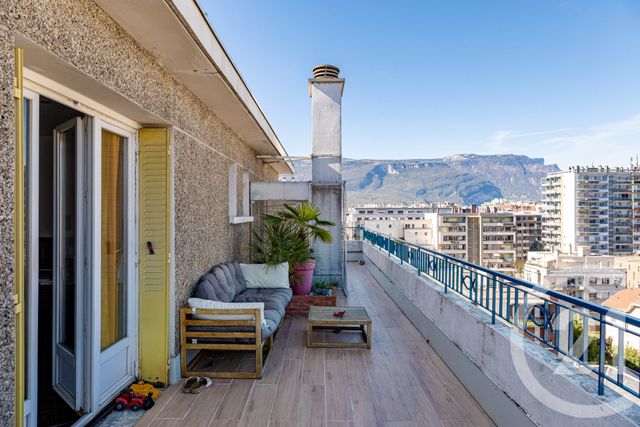 Appartement F2 à vendre - 2 pièces - 58.3 m2 - GRENOBLE - 38 - RHONE-ALPES - Century 21 Victor Hugo