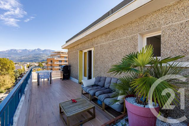 Appartement F2 à vendre - 2 pièces - 58.3 m2 - GRENOBLE - 38 - RHONE-ALPES - Century 21 Victor Hugo