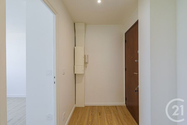 Appartement T4 à louer - 4 pièces - 66.44 m2 - GRENOBLE - 38 - RHONE-ALPES - Century 21 Victor Hugo