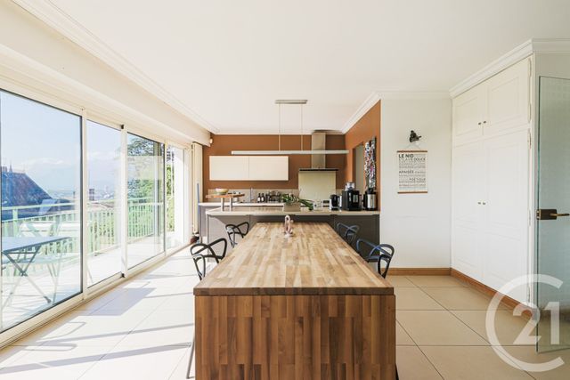 maison à vendre - 8 pièces - 361.36 m2 - CORENC - 38 - RHONE-ALPES - Century 21 Victor Hugo