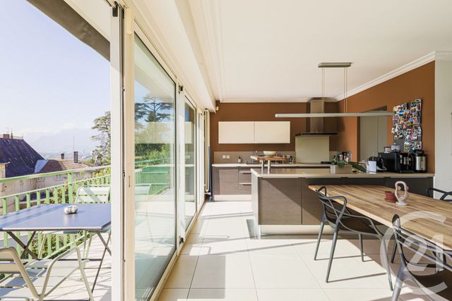 maison à vendre - 8 pièces - 361.36 m2 - CORENC - 38 - RHONE-ALPES - Century 21 Victor Hugo