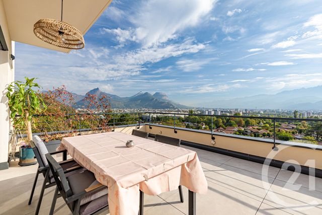 maison à vendre - 8 pièces - 255.0 m2 - SEYSSINS - 38 - RHONE-ALPES - Century 21 Victor Hugo