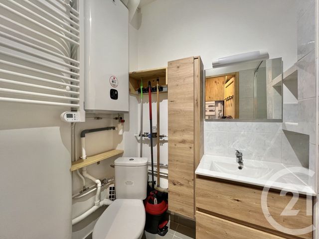 Appartement T2 à louer - 2 pièces - 30.75 m2 - GRENOBLE - 38 - RHONE-ALPES - Century 21 Victor Hugo