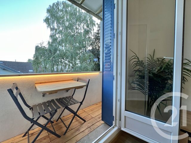 Appartement T2 à louer - 2 pièces - 30.75 m2 - GRENOBLE - 38 - RHONE-ALPES - Century 21 Victor Hugo