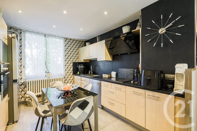 Appartement T4 à vendre - 4 pièces - 78.0 m2 - GRENOBLE - 38 - RHONE-ALPES - Century 21 Victor Hugo