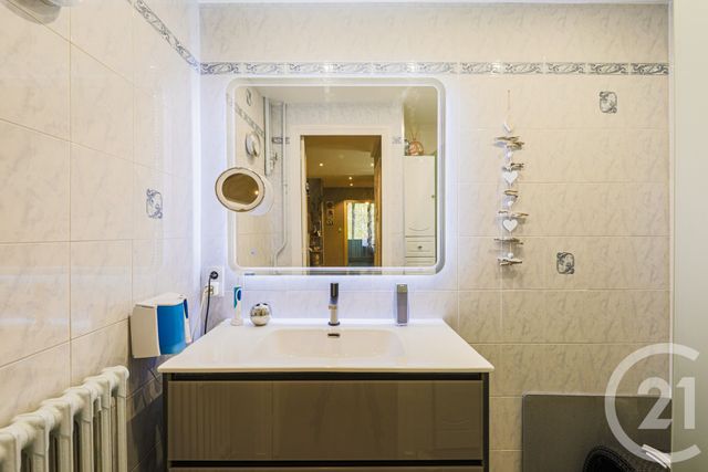 Appartement T4 à vendre - 4 pièces - 78.0 m2 - GRENOBLE - 38 - RHONE-ALPES - Century 21 Victor Hugo