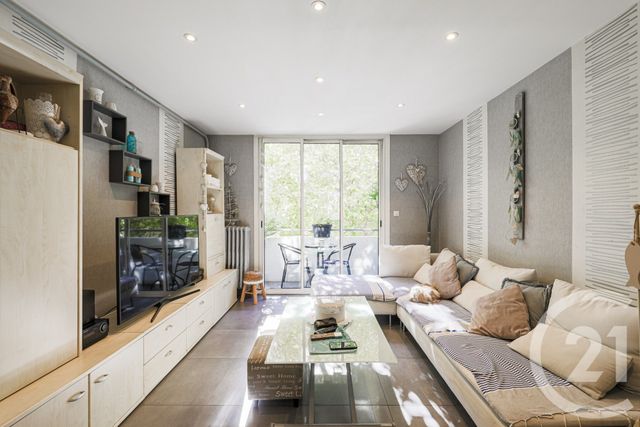 Appartement T4 à vendre - 4 pièces - 78.0 m2 - GRENOBLE - 38 - RHONE-ALPES - Century 21 Victor Hugo