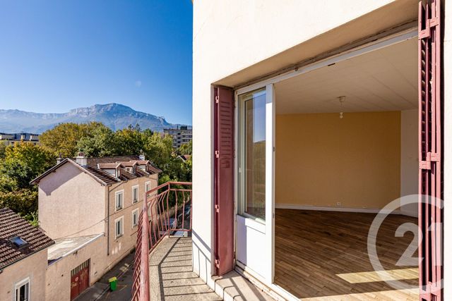 Appartement T2 à vendre - 2 pièces - 53.0 m2 - GRENOBLE - 38 - RHONE-ALPES - Century 21 Victor Hugo