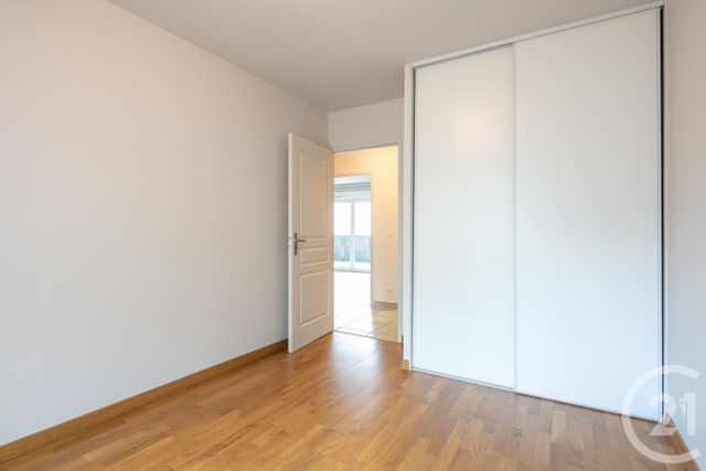 Appartement à vendre - 4 pièces - 84.1 m2 - LA TRONCHE - 38 - RHONE-ALPES - Century 21 Victor Hugo
