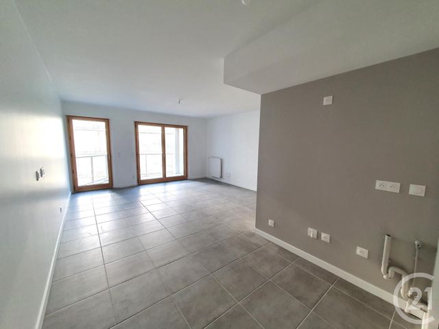 Appartement T2 à louer - 2 pièces - 48.44 m2 - GRENOBLE - 38 - RHONE-ALPES - Century 21 Victor Hugo