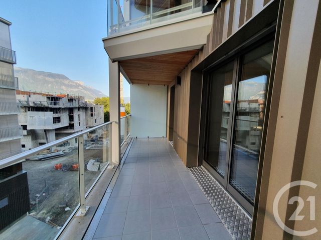Appartement T2 à louer - 2 pièces - 48.44 m2 - GRENOBLE - 38 - RHONE-ALPES - Century 21 Victor Hugo