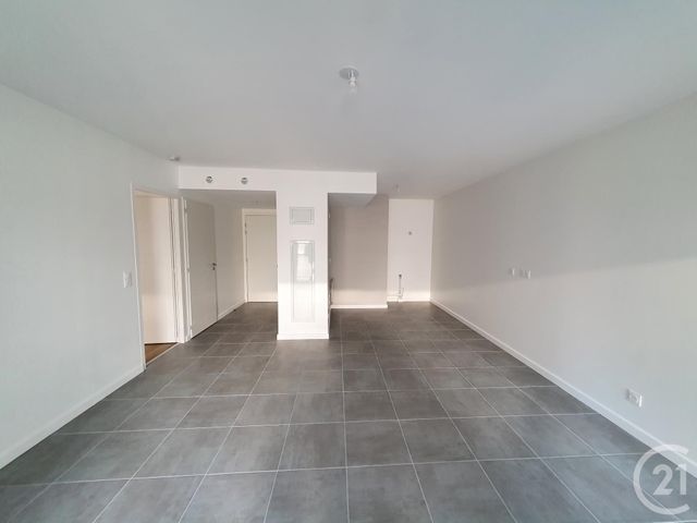 Appartement T2 à louer - 2 pièces - 48.44 m2 - GRENOBLE - 38 - RHONE-ALPES - Century 21 Victor Hugo