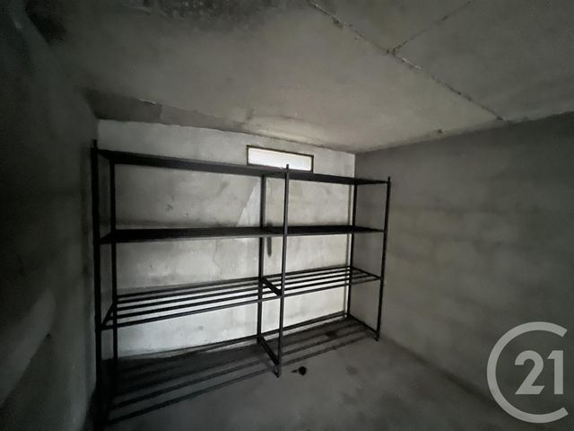 parking à louer - 15.0 m2 - GRENOBLE - 38 - RHONE-ALPES - Century 21 Victor Hugo