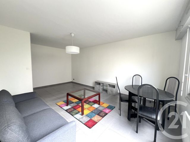 Appartement T2 à louer - 2 pièces - 58.34 m2 - GRENOBLE - 38 - RHONE-ALPES - Century 21 Victor Hugo