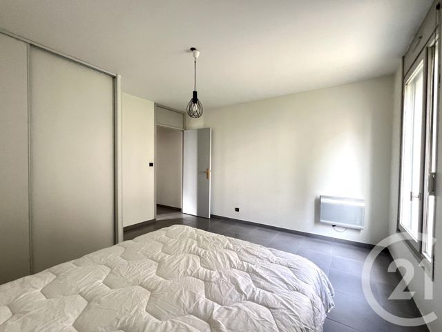 Appartement T2 à louer - 2 pièces - 58.34 m2 - GRENOBLE - 38 - RHONE-ALPES - Century 21 Victor Hugo